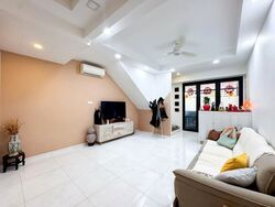 Shunfu Road (D20), Terrace #564394401